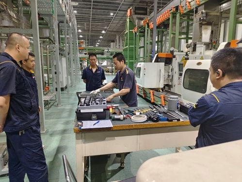 精進(jìn)技藝展風(fēng)采，備戰(zhàn)競(jìng)賽促提升——重慶中煙重慶卷煙廠制絲車(chē)間積極備戰(zhàn)設(shè)備修理技能競(jìng)賽