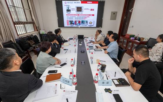 普源精電科技股份董事長(zhǎng)一行訪問通院，共商教育科技領(lǐng)域技術(shù)開發(fā)新篇章